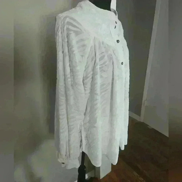 Free People Womens White Cant Stop Dreaming Oversized Blouse S - Picture 4 of 15